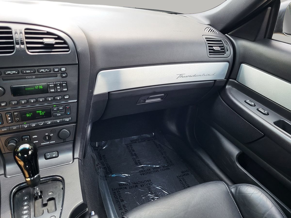 Used 2004 Ford Thunderbird RWD image 21