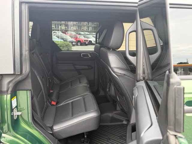 Used 2025 Ford Bronco Badlands AWD/4WD image 30