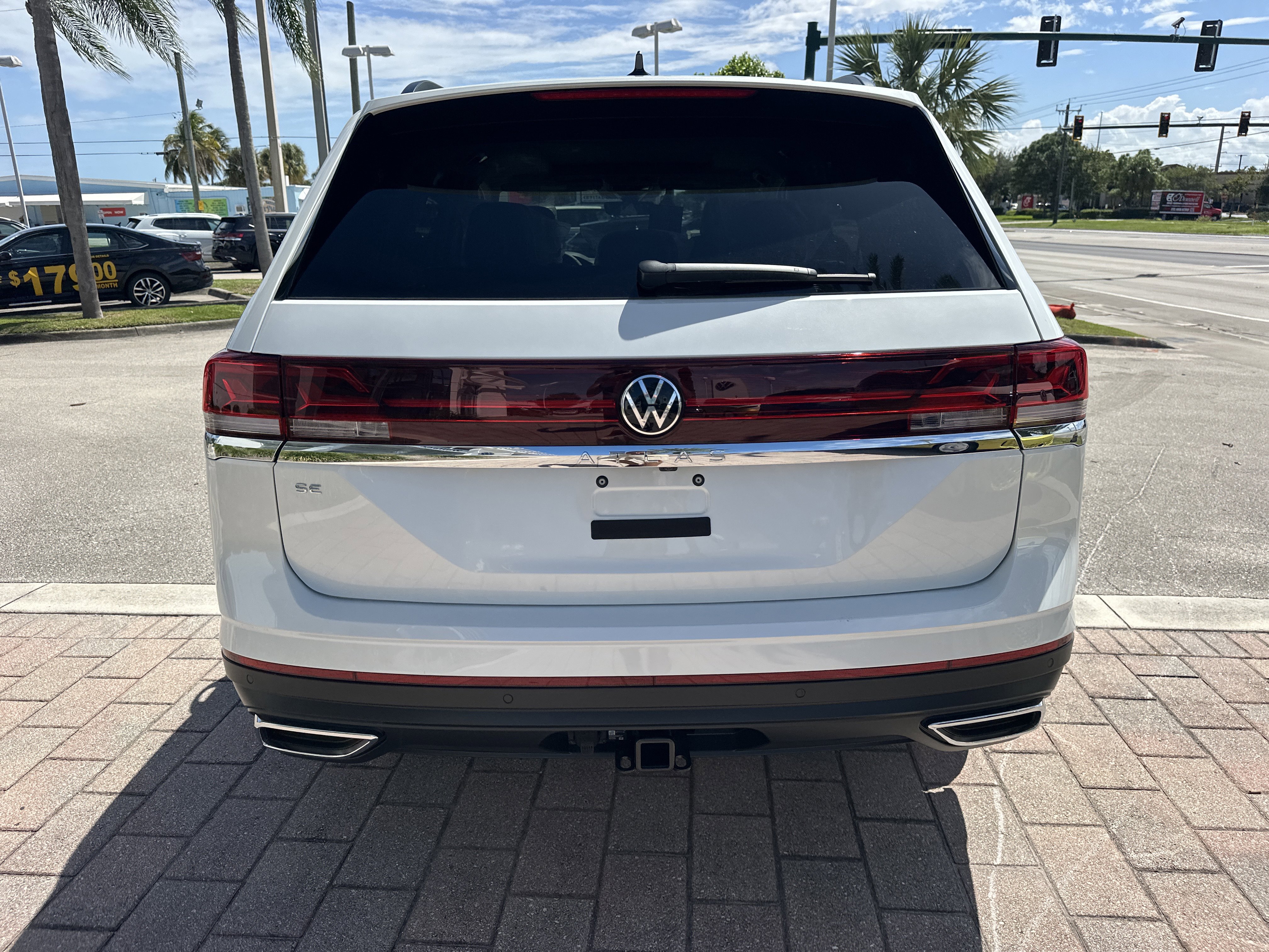 New 2026 Volkswagen Atlas SE image 7