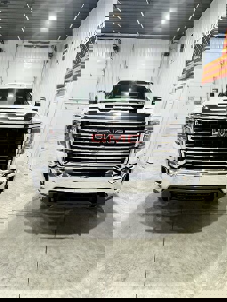 Used 2020 GMC Sierra 2500 SLT image 3