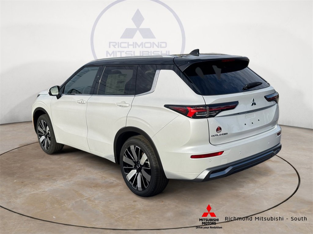 New 2026 Mitsubishi Outlander SEL image 5