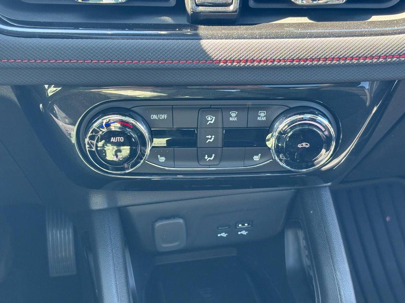 New 2026 Chevrolet TrailBlazer RS w/ Convenience Package AWD/4WD image 17