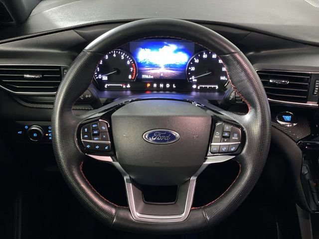 Used 2022 Ford Explorer ST-Line image 16