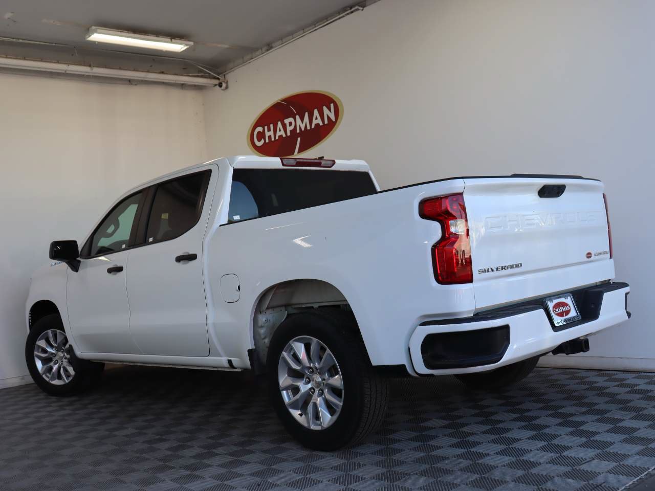 Certified 2024 Chevrolet Silverado 1500 Custom RWD image 4