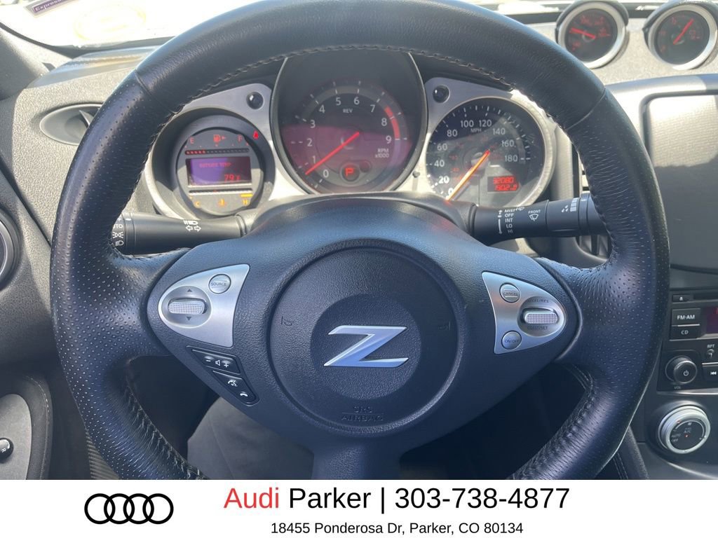Used 2018 Nissan 370Z Coupe RWD image 5