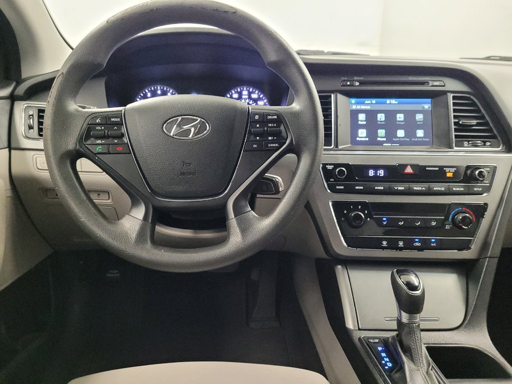 Used 2017 Hyundai Sonata SE FWD image 22