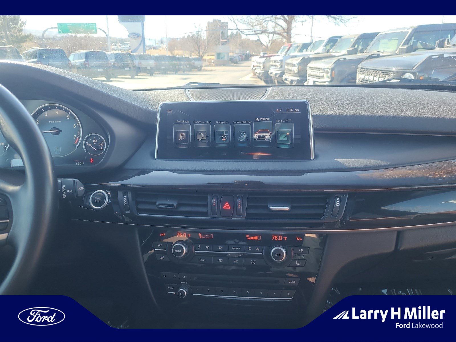 Used 2017 BMW X5 xDrive40e image 12