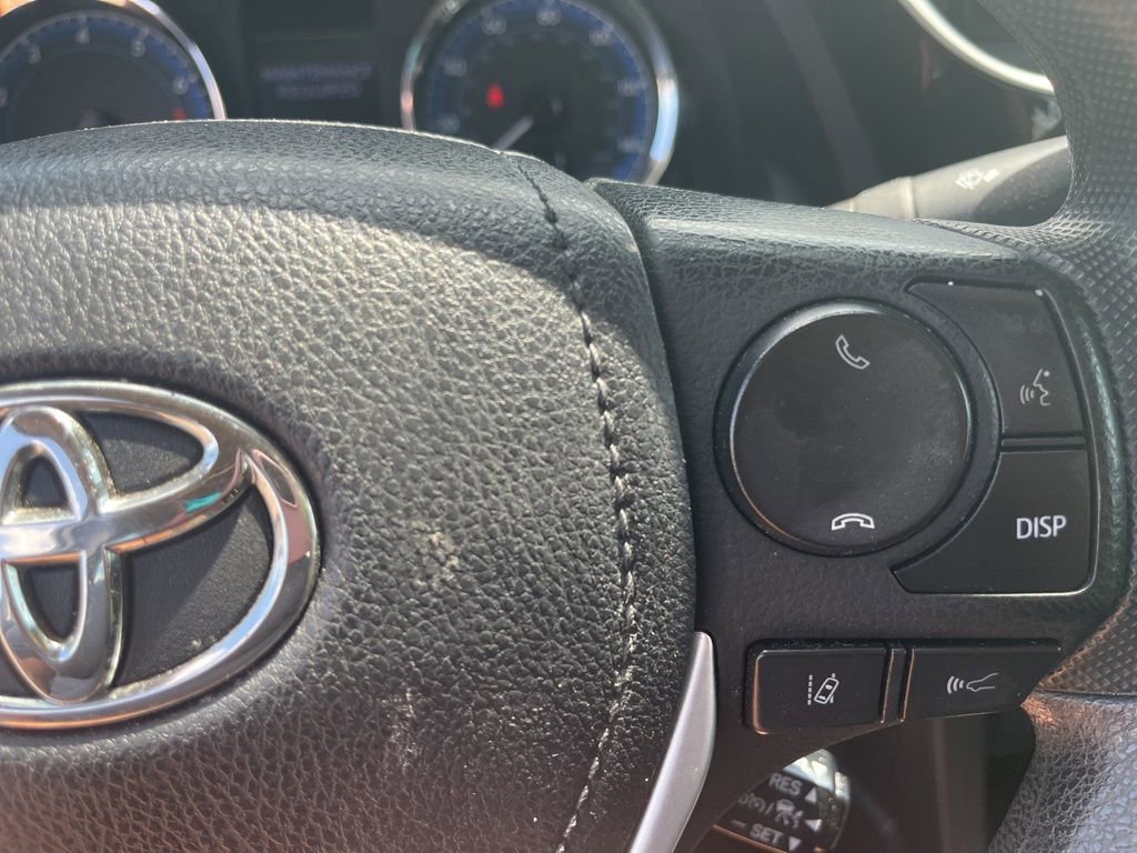 Used 2019 Toyota Corolla LE FWD image 15