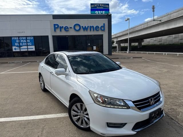Used 2013 Honda Accord Touring image 1