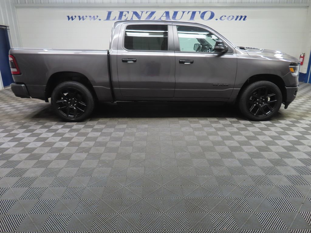 Used 2023 RAM 1500 Laramie AWD/4WD image 2