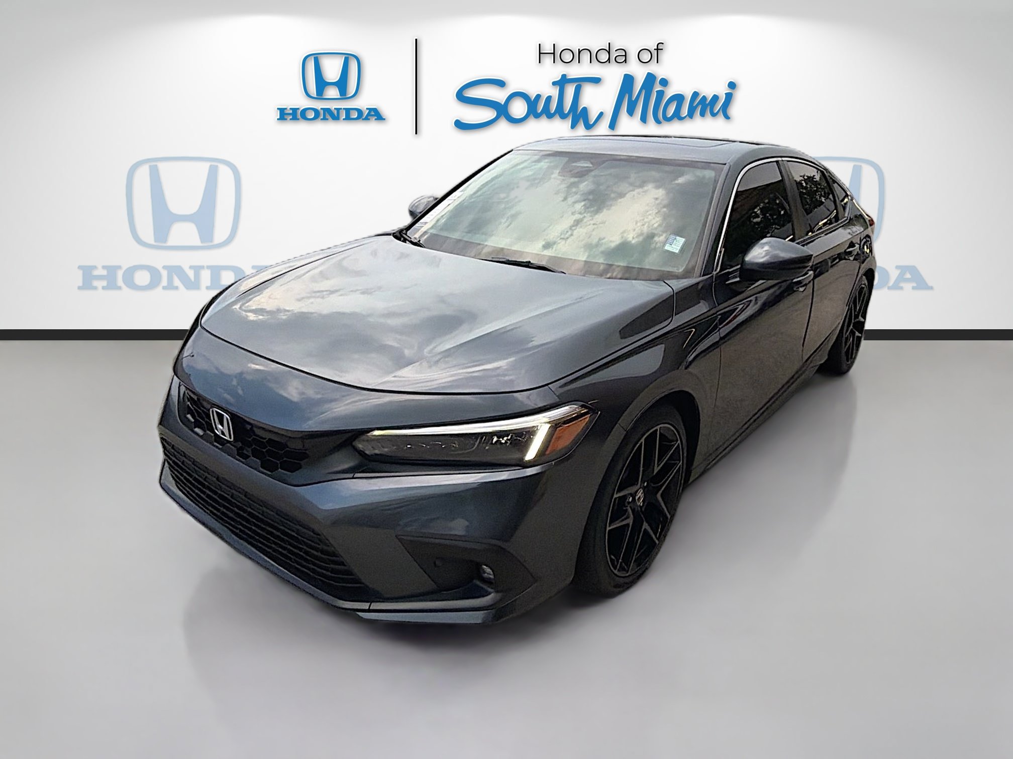 Certified 2024 Honda Civic Sport Touring image 2