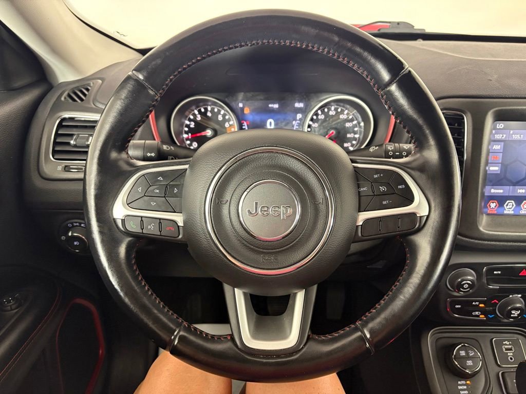 Used 2020 Jeep Compass Trailhawk AWD/4WD image 20