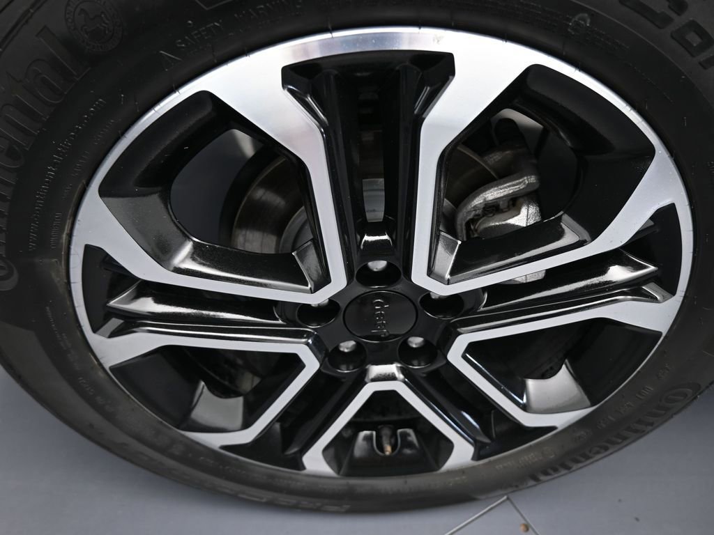 Used 2022 Jeep Compass Limited image 41