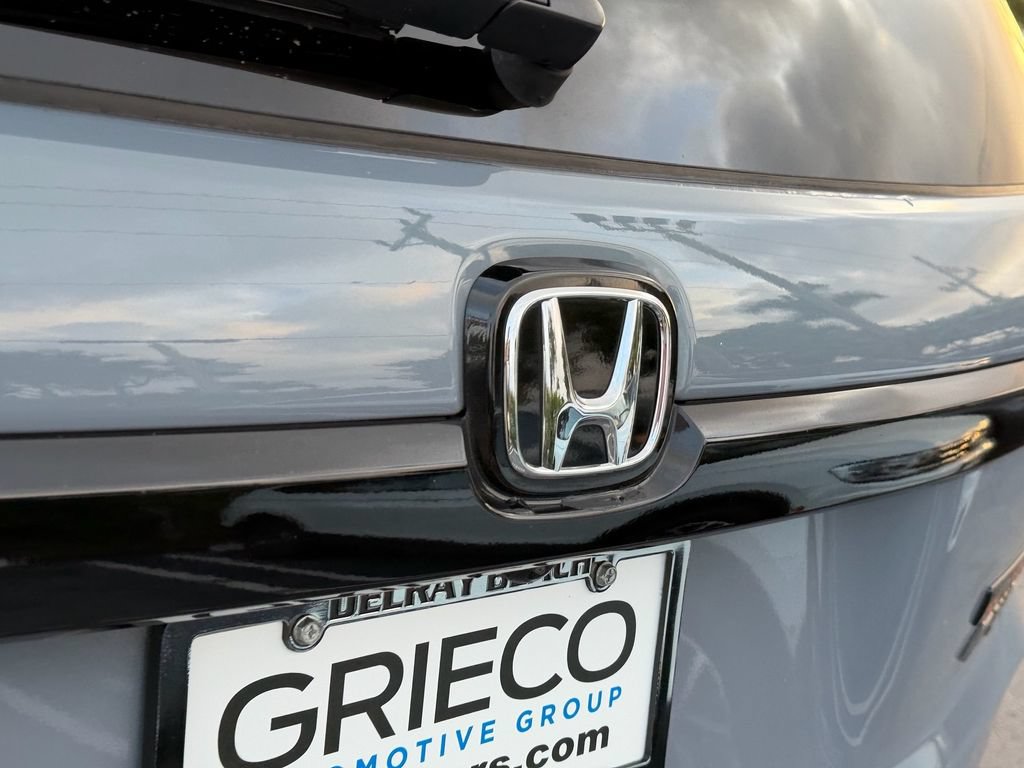 Used 2025 Honda Passport TrailSport image 14