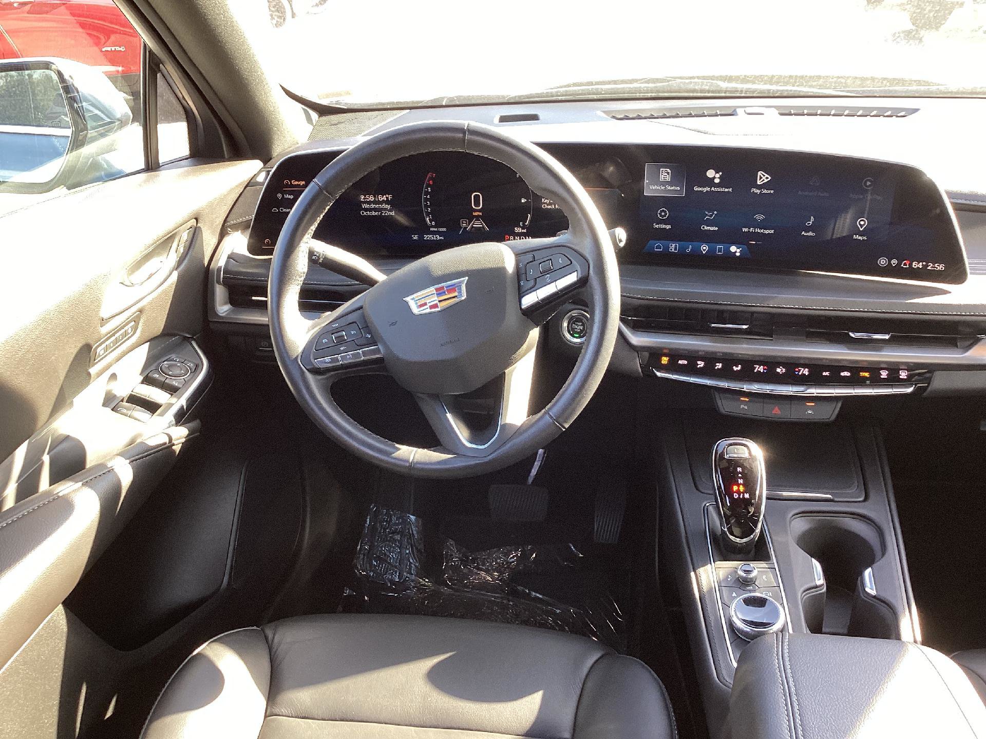 Used 2024 Cadillac XT4 Premium Luxury image 9