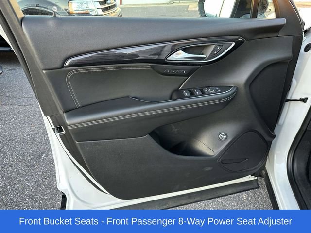 Used 2023 Buick Envision Essence w/ Sport Touring Package image 15