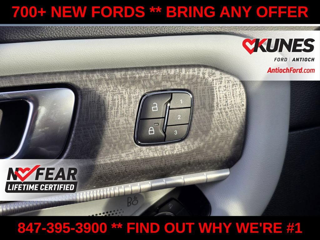 New 2026 Ford Explorer Platinum w/ LUX Leather Package AWD/4WD image 43
