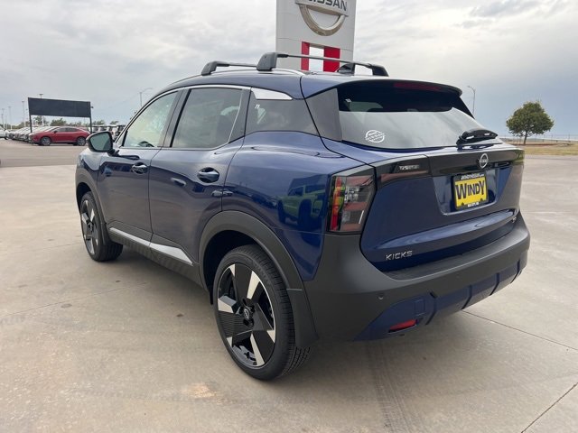 New 2026 Nissan Kicks SR image 5