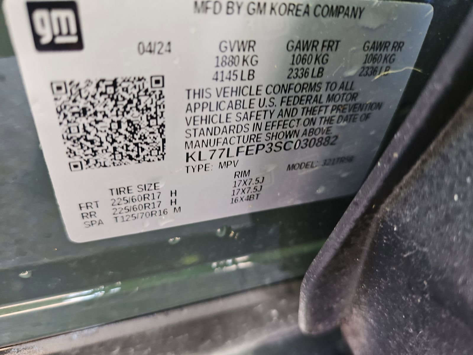 Used 2025 Chevrolet Trax LS w/ LS Convenience Package image 15