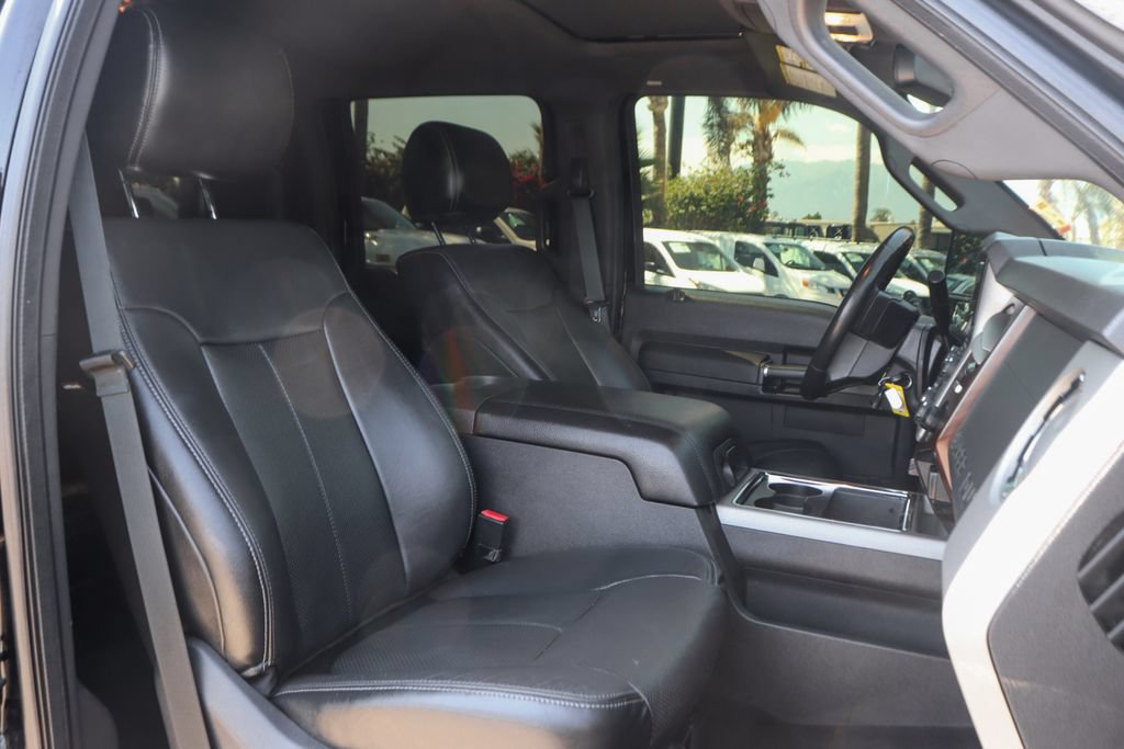 Used 2016 Ford F250 Lariat w/ Lariat Ultimate Package AWD/4WD image 40