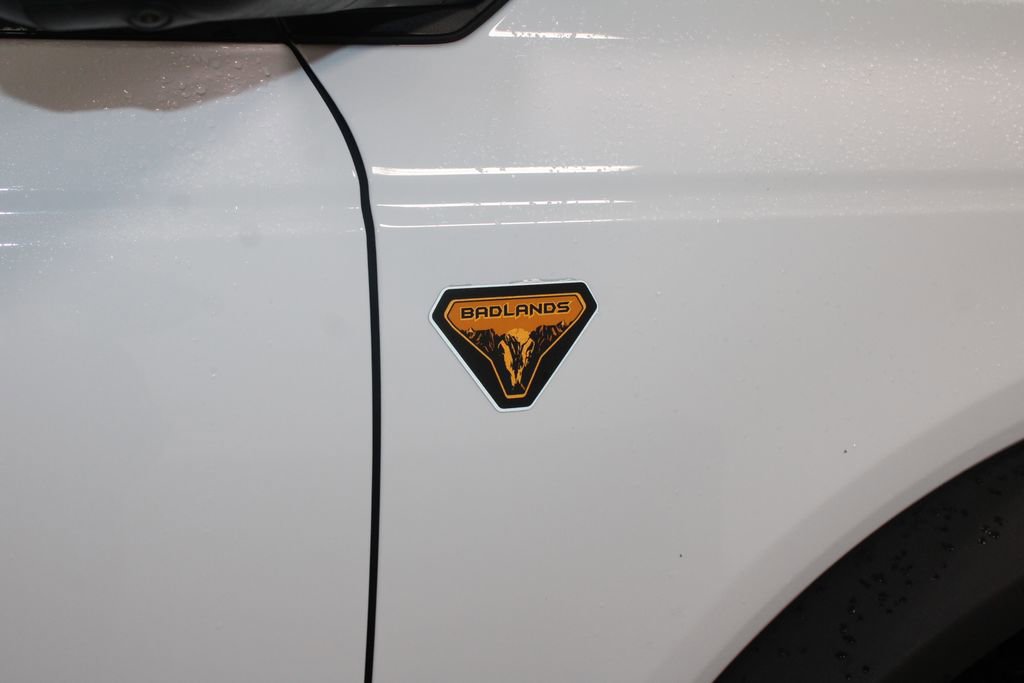 Used 2024 Ford Bronco Badlands image 12