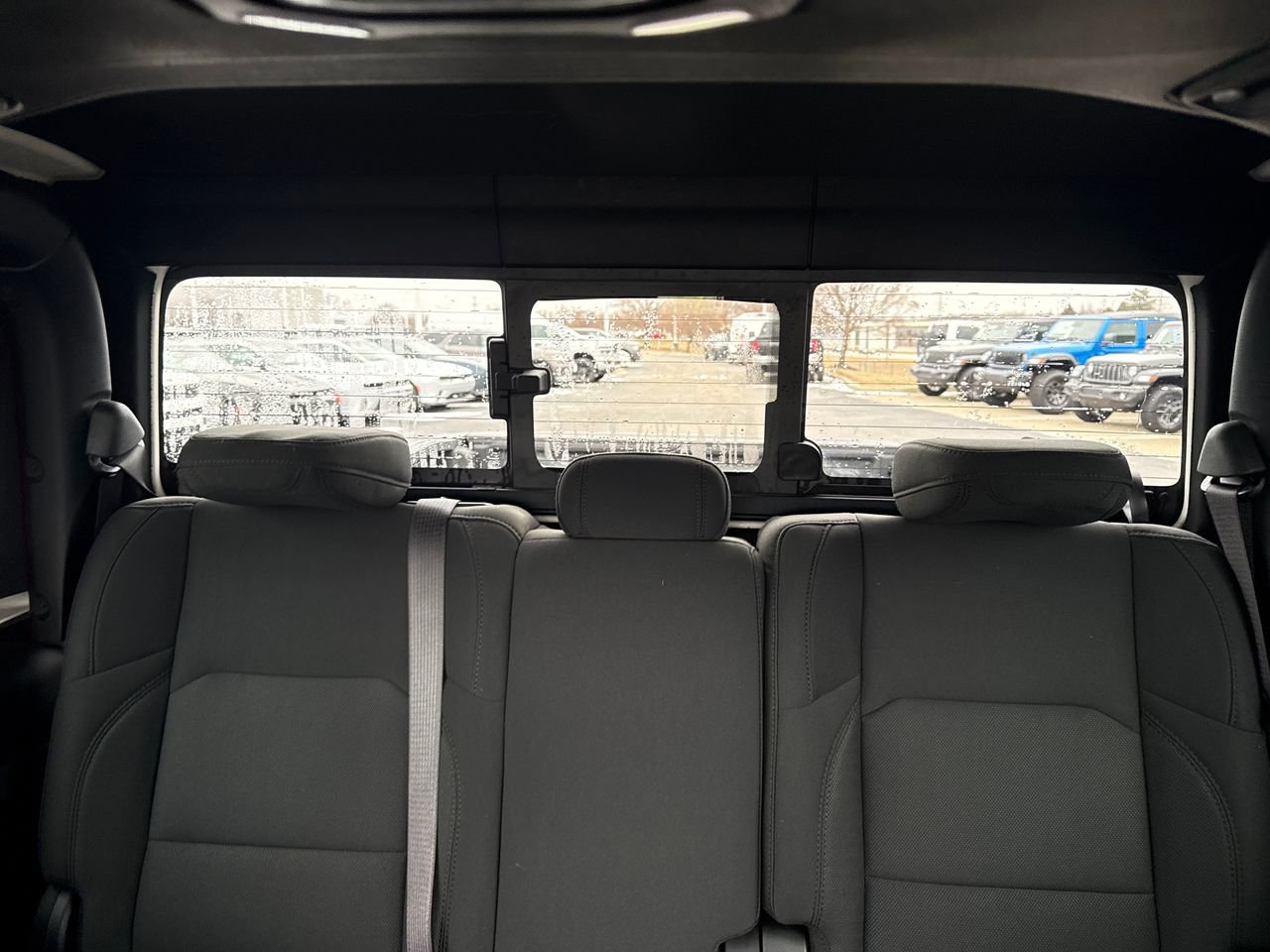 Used 2021 Jeep Gladiator Sport image 25