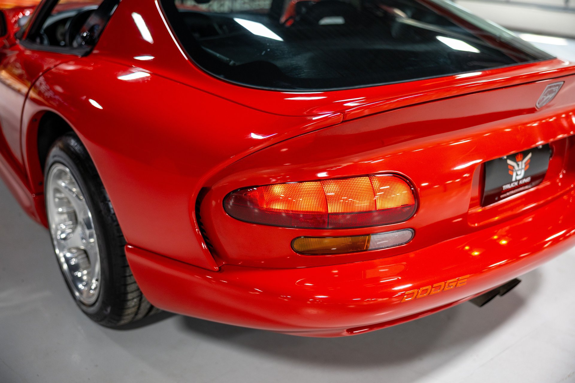 Used 1997 Dodge Viper GTS RWD image 34