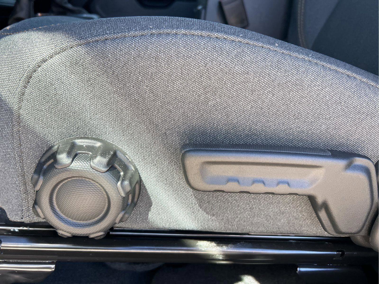 New 2026 Jeep Wrangler Sport S image 25