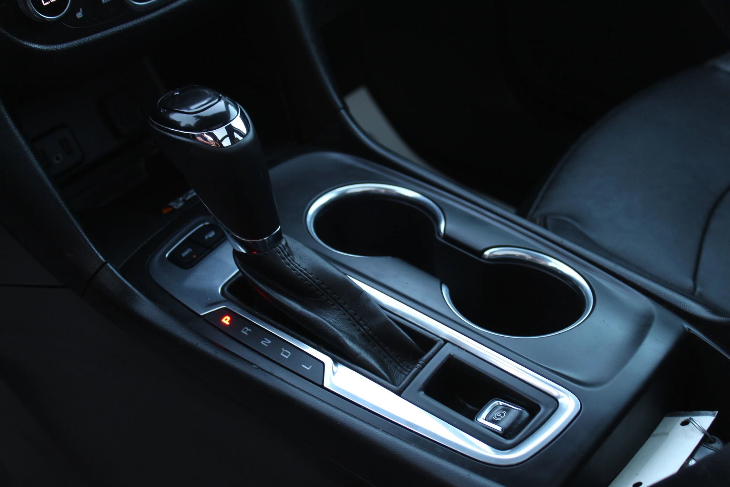 Used 2018 Chevrolet Equinox Premier image 26