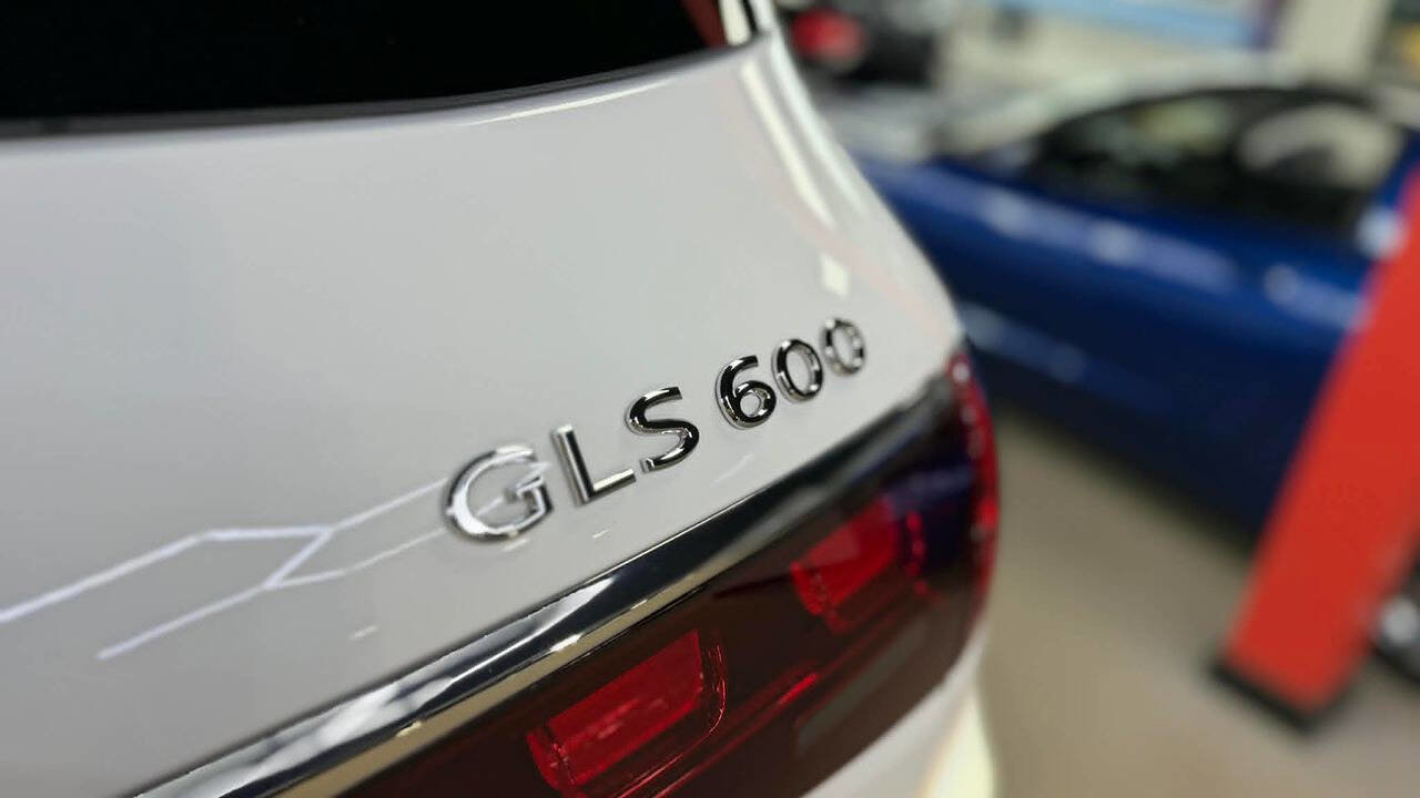 Used 2026 Mercedes-Benz Maybach GLS 600 4MATIC image 11