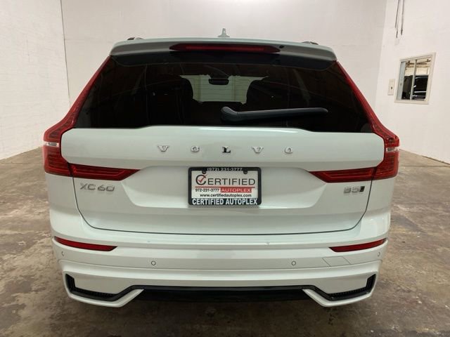 Used 2025 Volvo XC60 B5 Core image 5