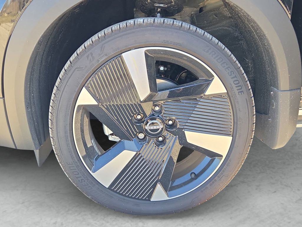 New 2026 Nissan Kicks SR w/ SR Premium Package image 23