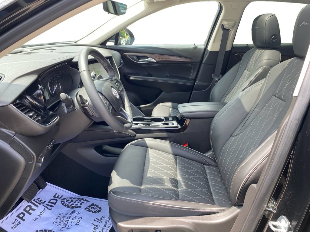 Used 2023 Buick Envision Avenir AWD/4WD image 17