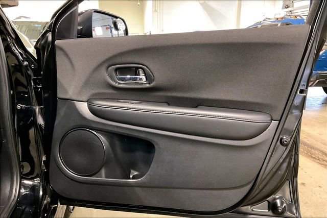 Used 2021 Honda HR-V Sport image 24
