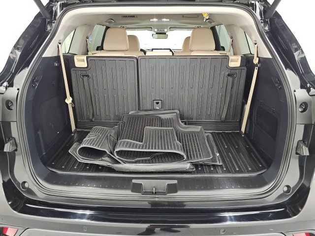 Used 2024 Toyota Highlander Limited AWD/4WD image 34