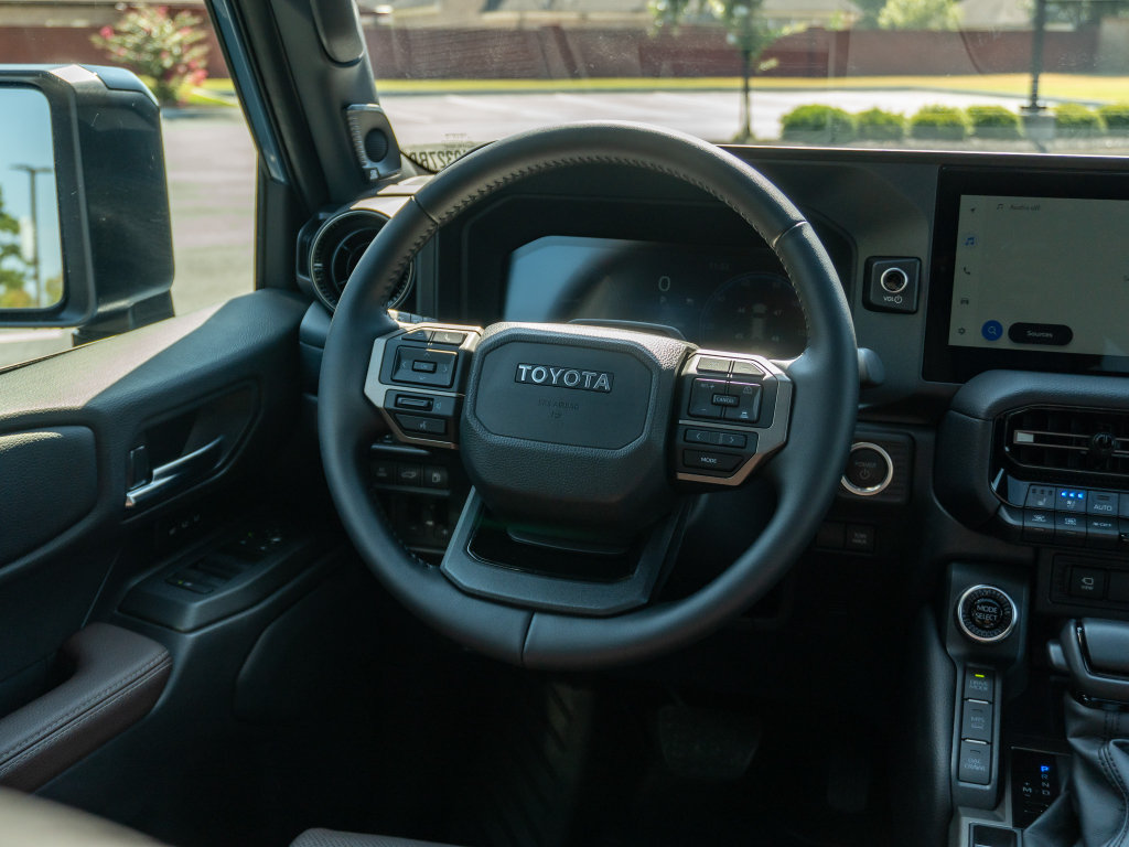 Used 2025 Toyota Land Cruiser w/ Premium Package AWD/4WD image 21