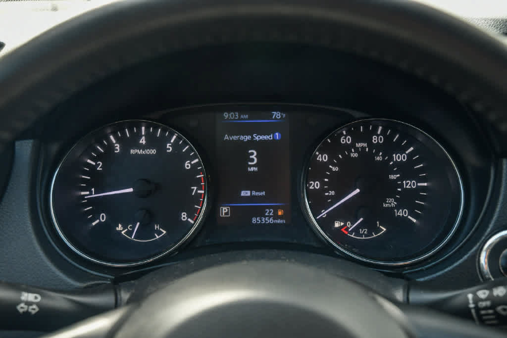Used 2020 Nissan Rogue SV FWD image 26