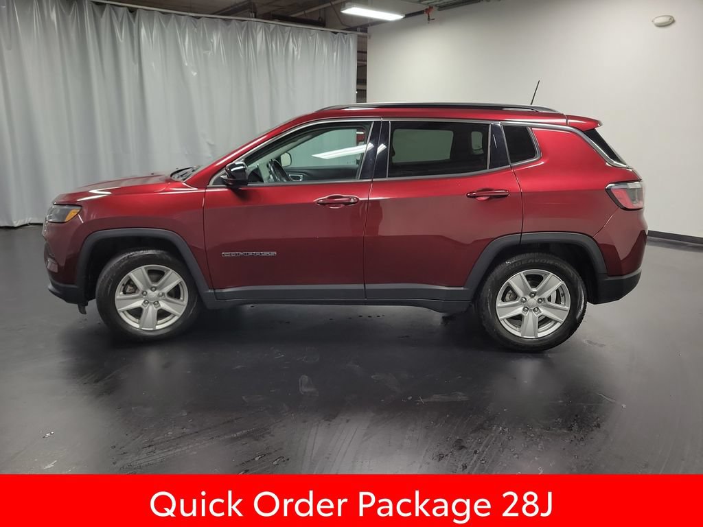 Used 2022 Jeep Compass Latitude w/ Convenience Group FWD image 5