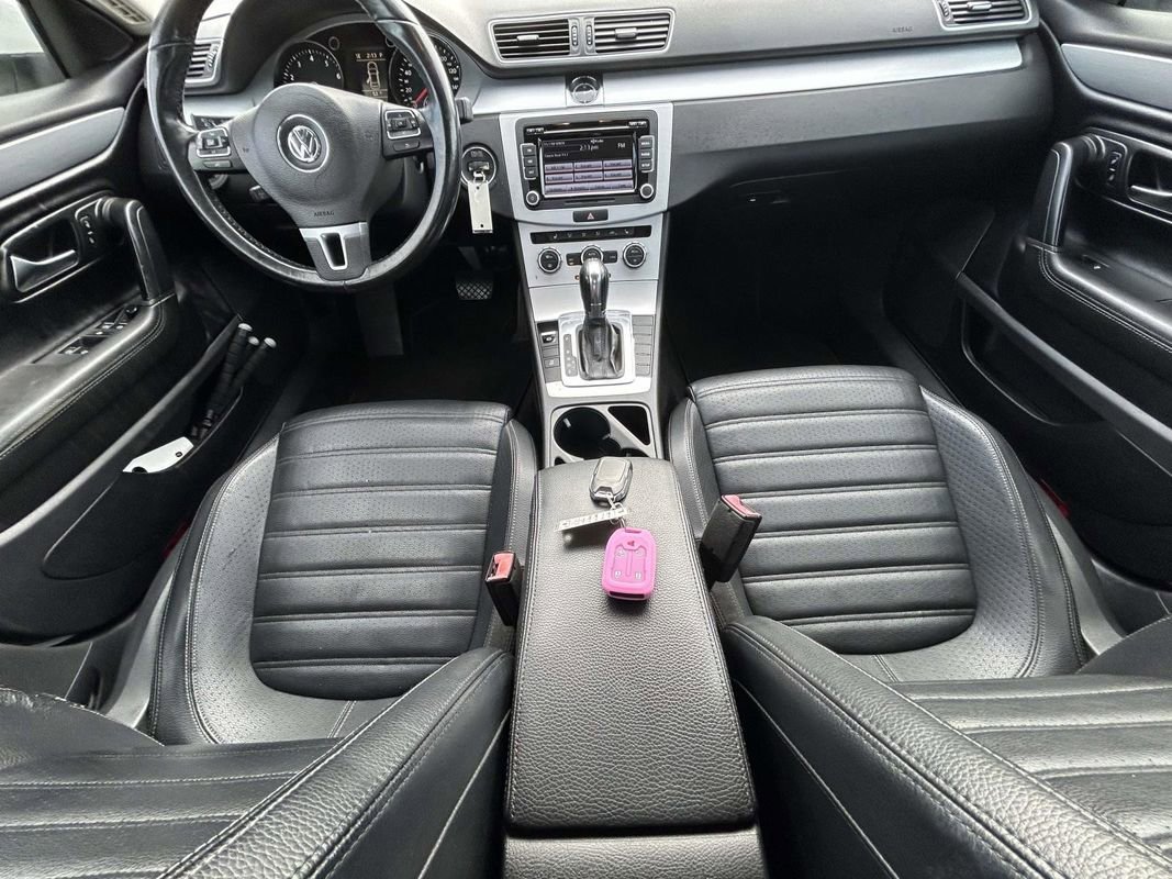 Used 2013 Volkswagen CC Sport image 12