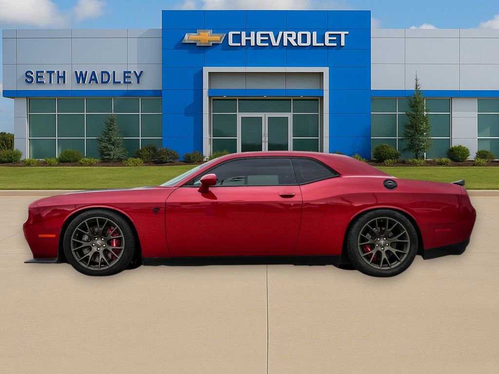 Used 2016 Dodge Challenger SRT Hellcat image 4