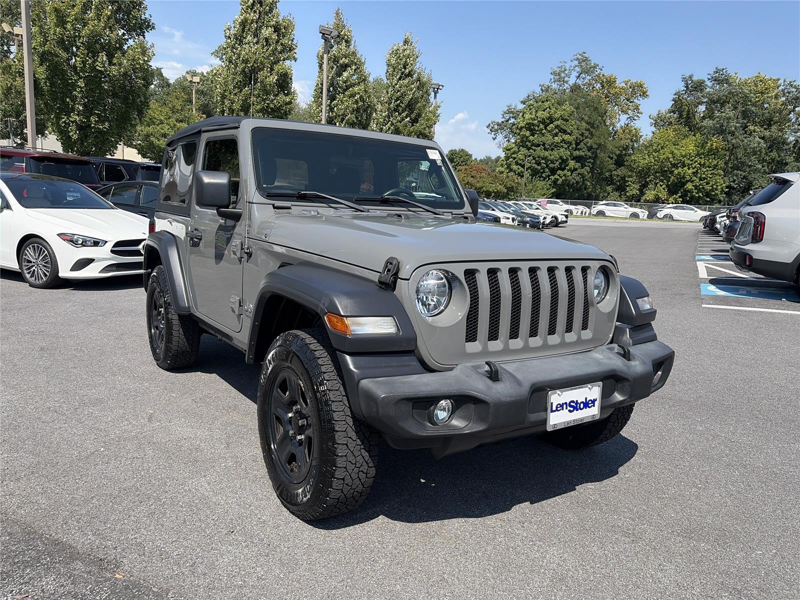 Used 2018 Jeep Wrangler Sport AWD/4WD image 7