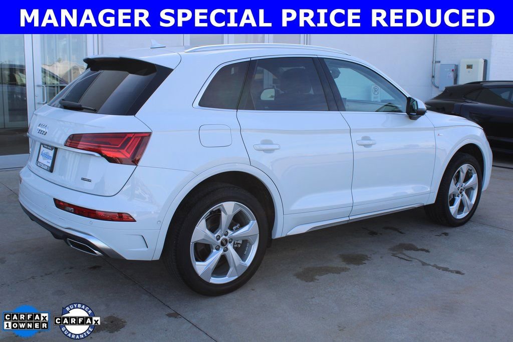 Used 2024 Audi Q5 2.0T Prestige w/ Prestige Package image 6