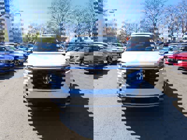 Certified 2025 Honda Pilot EX-L image 6