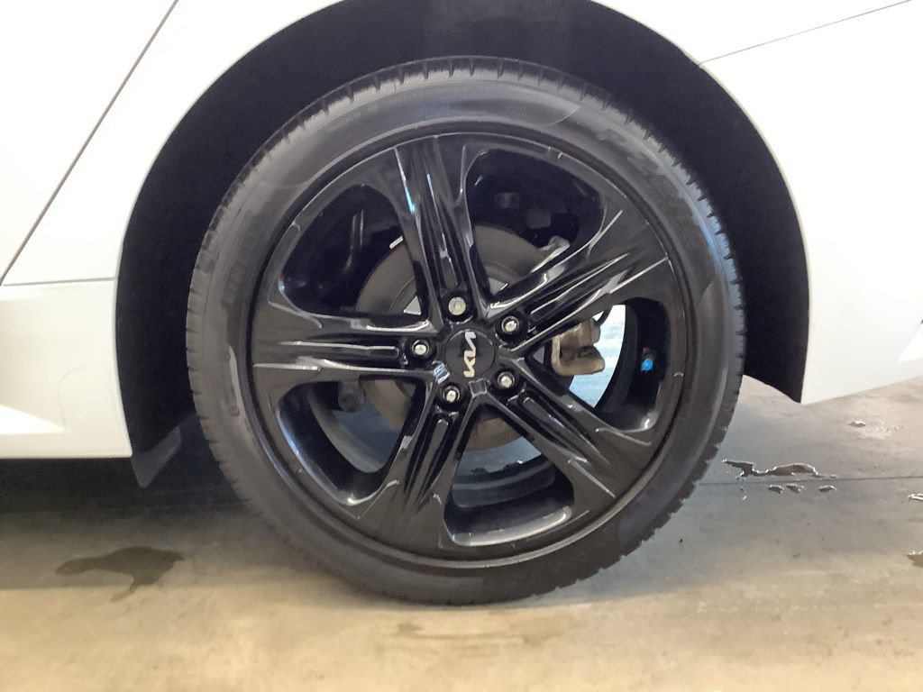Certified 2024 Kia K5 EX w/ EX Premium Package FWD image 19