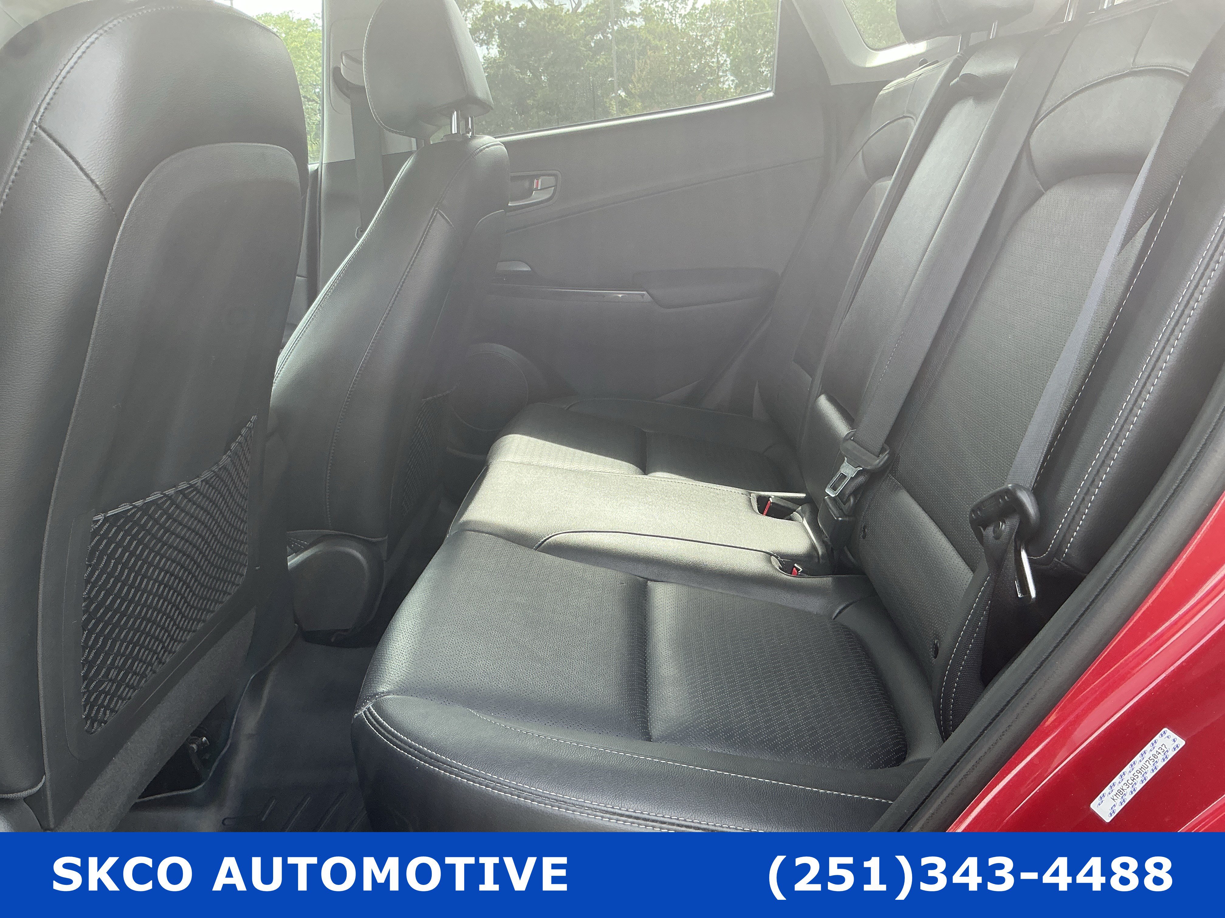 Used 2021 Hyundai Kona Limited AWD/4WD image 14