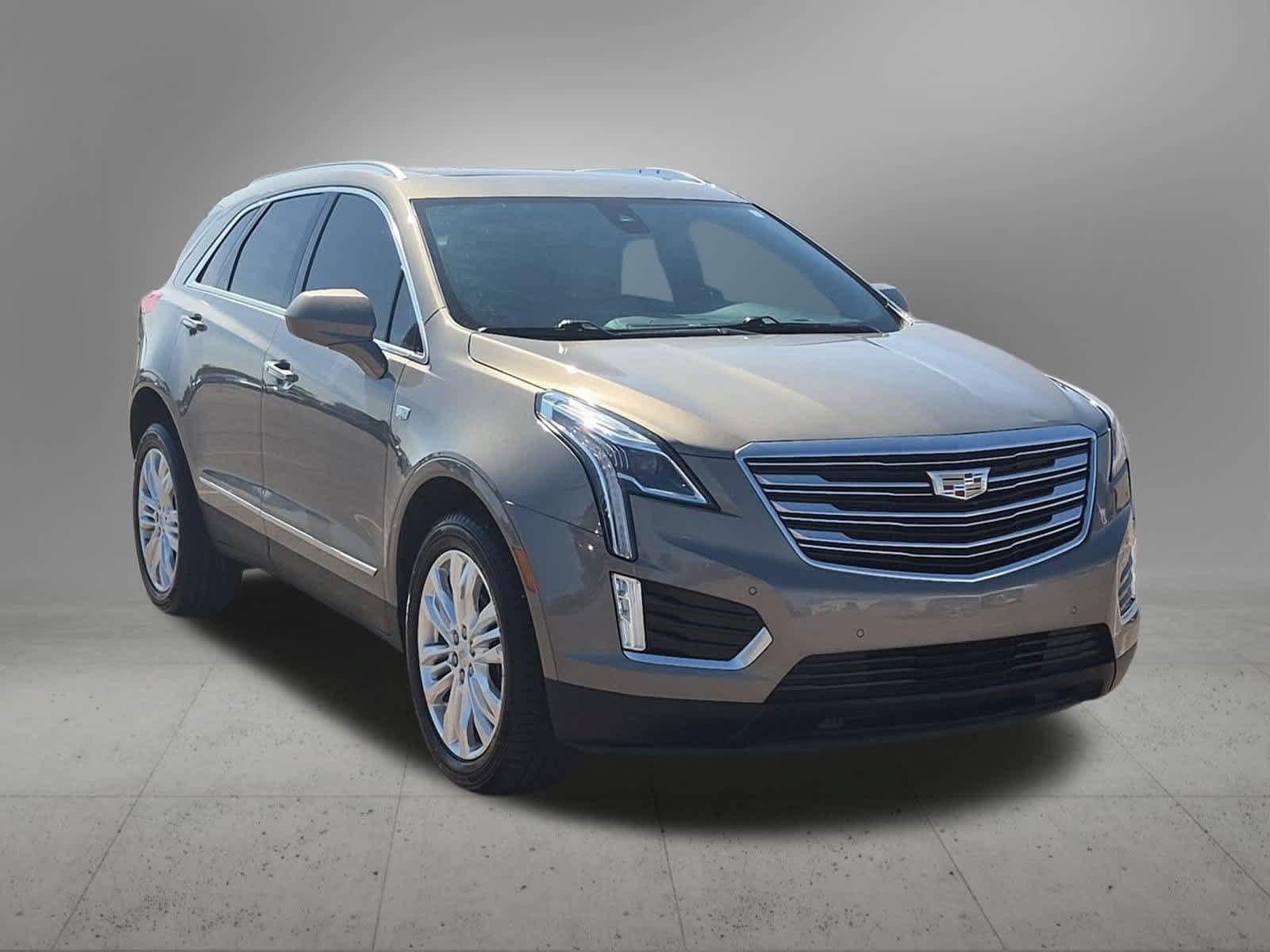Used 2018 Cadillac XT5 Premium Luxury AWD/4WD image 8