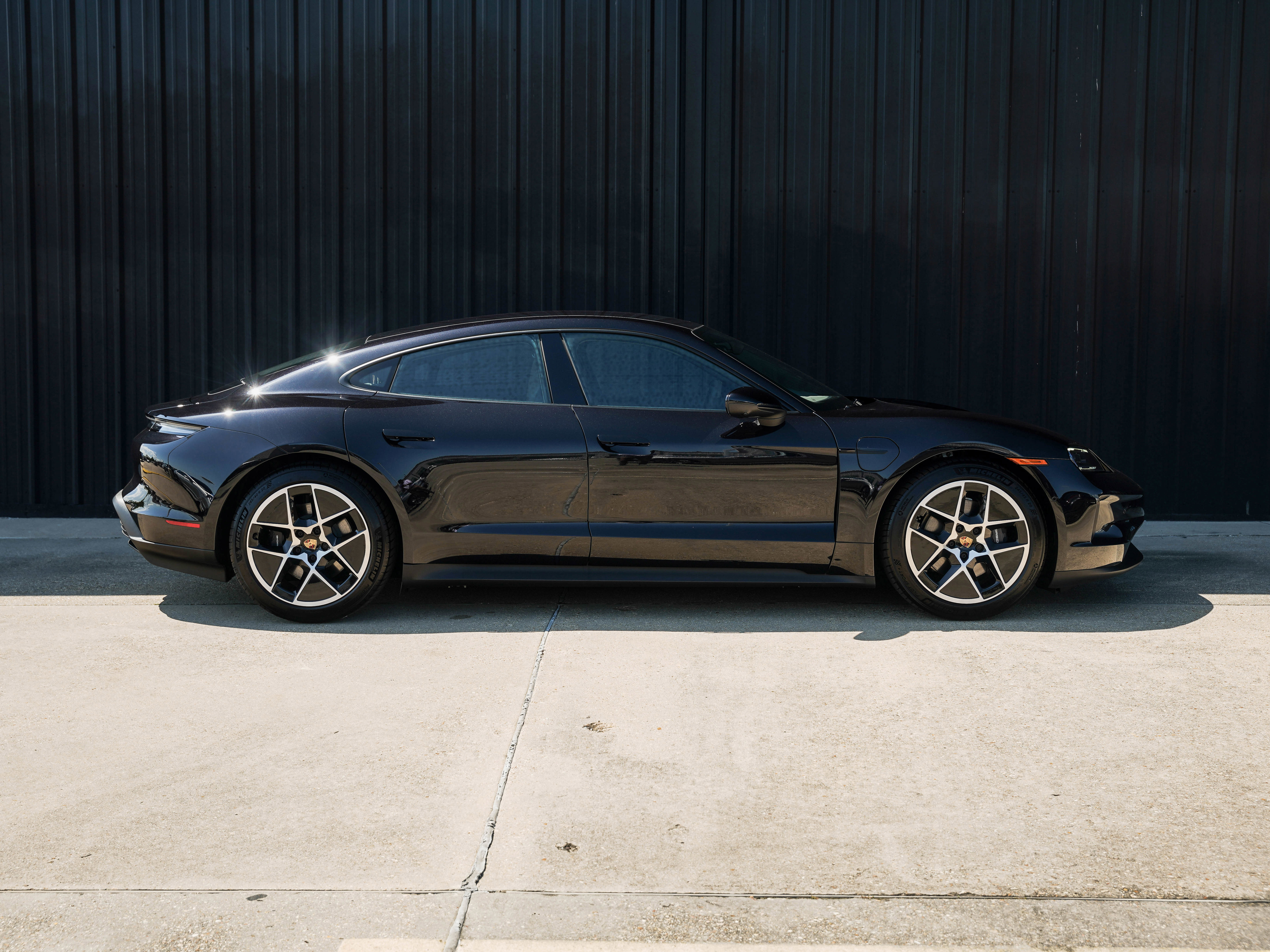 New 2025 Porsche Taycan image 13