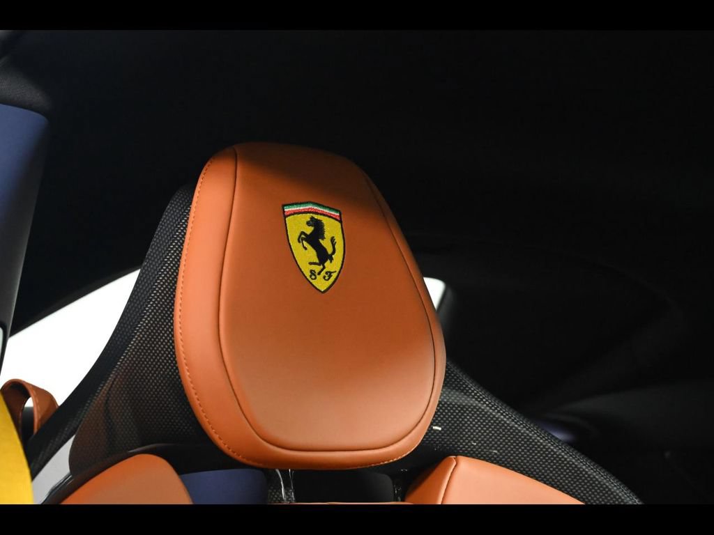 Certified 2025 Ferrari 12Cilindri RWD image 19