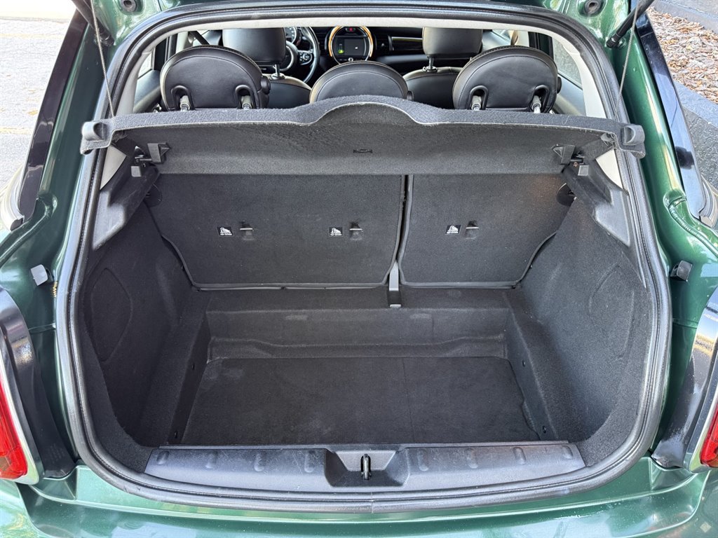 Used 2019 MINI Cooper 4-Door Hardtop FWD image 29