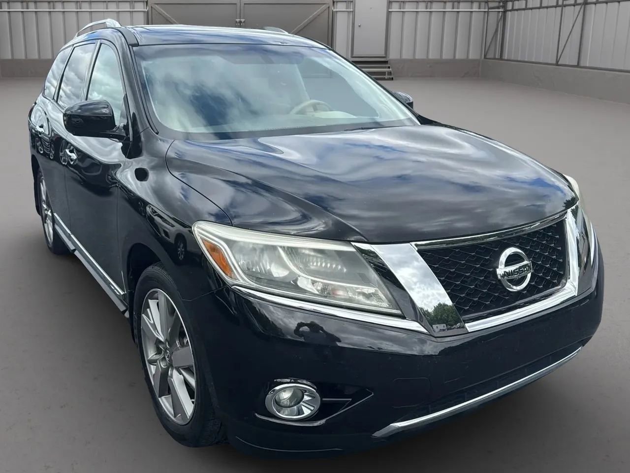 Used 2014 Nissan Pathfinder Platinum w/ Platinum Premium Package image 7